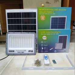 Đèn Pha NLMT Mắt Ngọc Nhôm Đúc, 600W