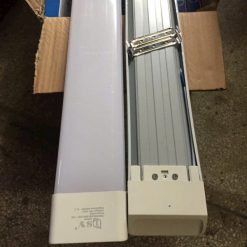 Bán Nguyệt 0.6m Đầu Vuông Ánh Sáng Trắng, 30W